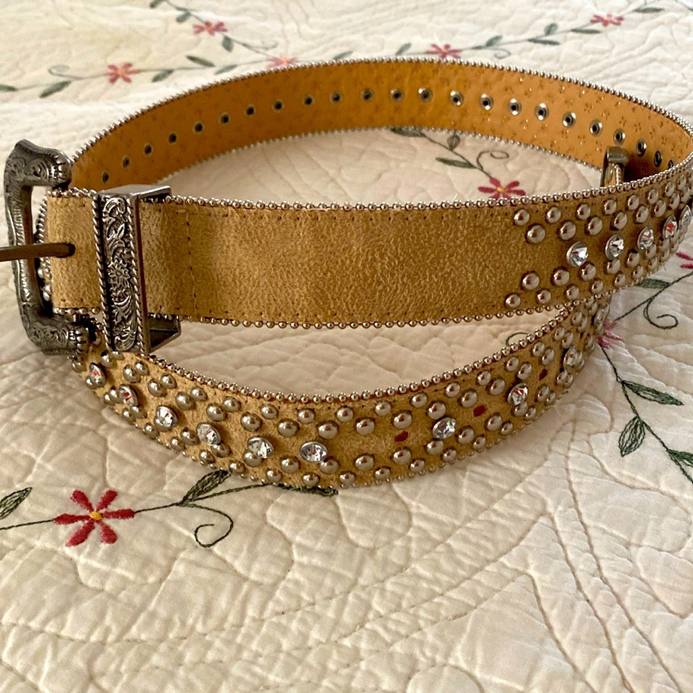 New with tags leather belt